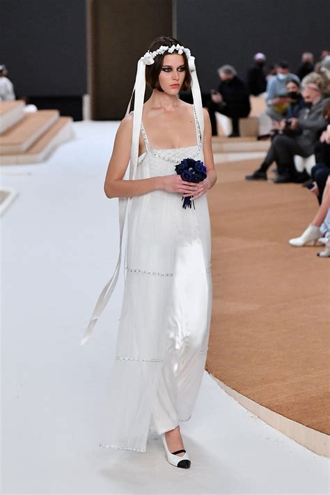 abito da sposa chanel